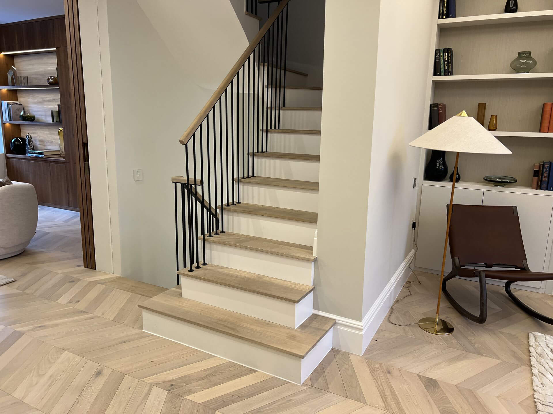 Ddc Bespoke Staircase Designs (1) Ddc Bespoke Staircase Designs (1)